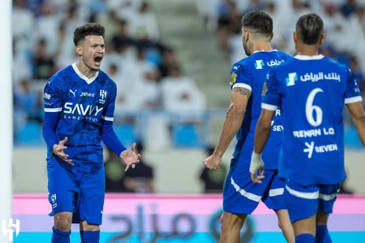 ثنائي الهلال: نرغب في الحفاظ على لقب الدوري.. وطموحنا التتويج بكأس العالم للأندية